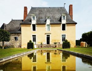 facade arriere de la grange du plessis